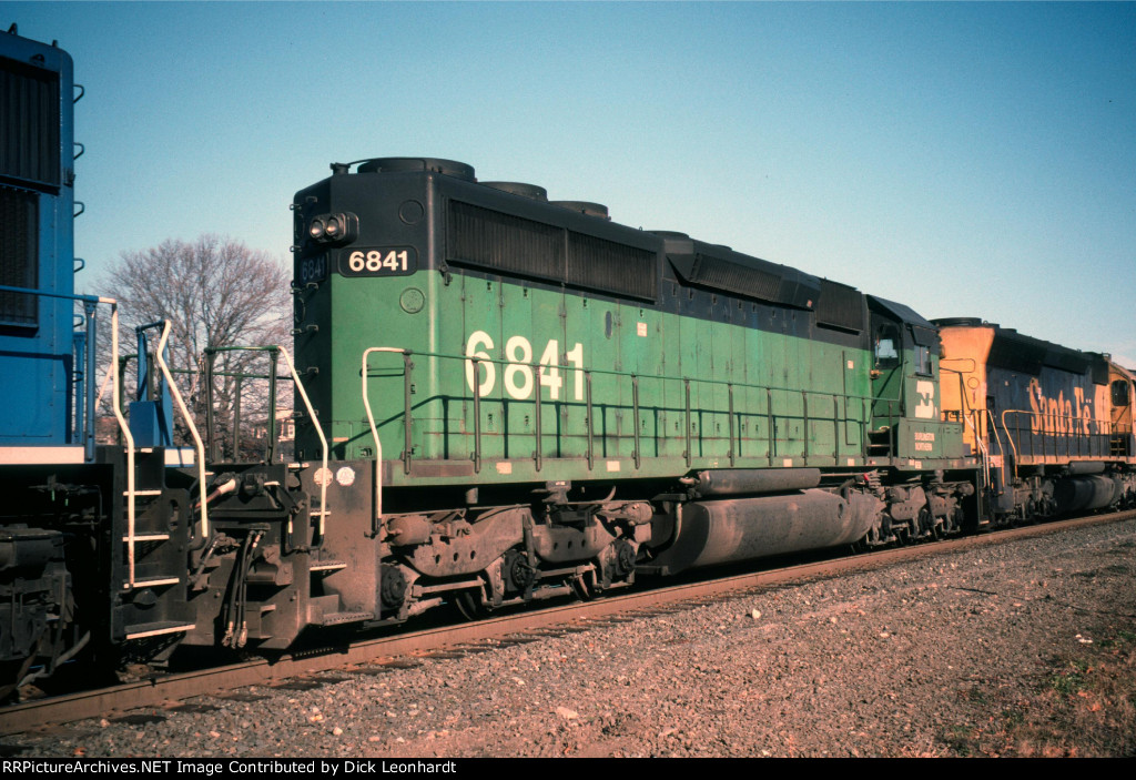 BN 6841